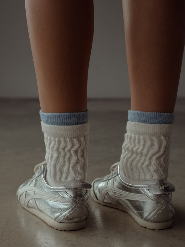 MIDI LAYERING SOCKS - SOFT WHITE & BABY BLUE