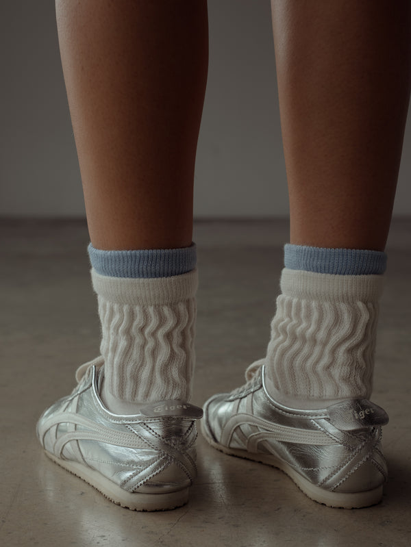 MIDI LAYERING SOCKS - SOFT WHITE & BABY BLUE