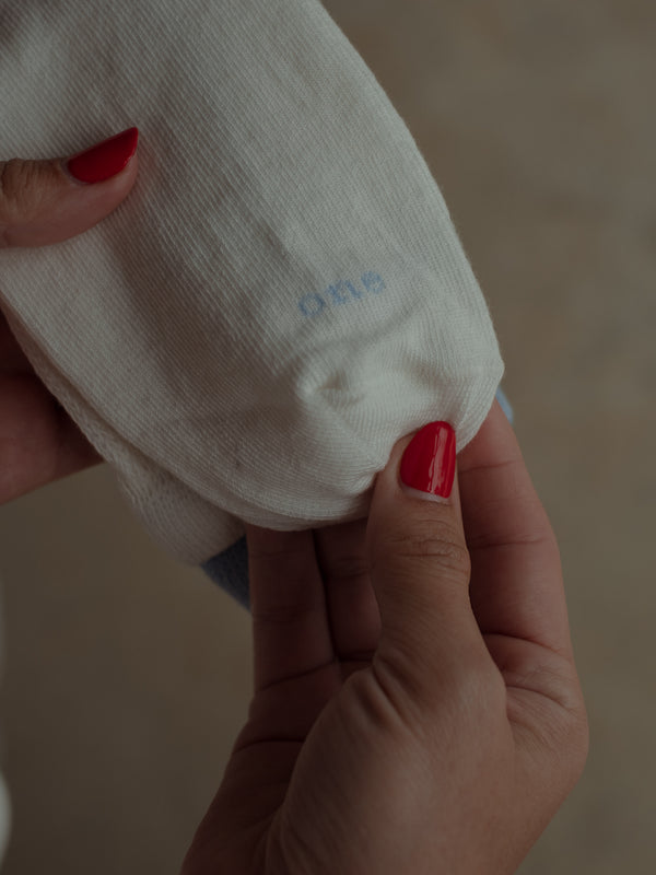 MIDI LAYERING SOCKS - SOFT WHITE & BABY BLUE