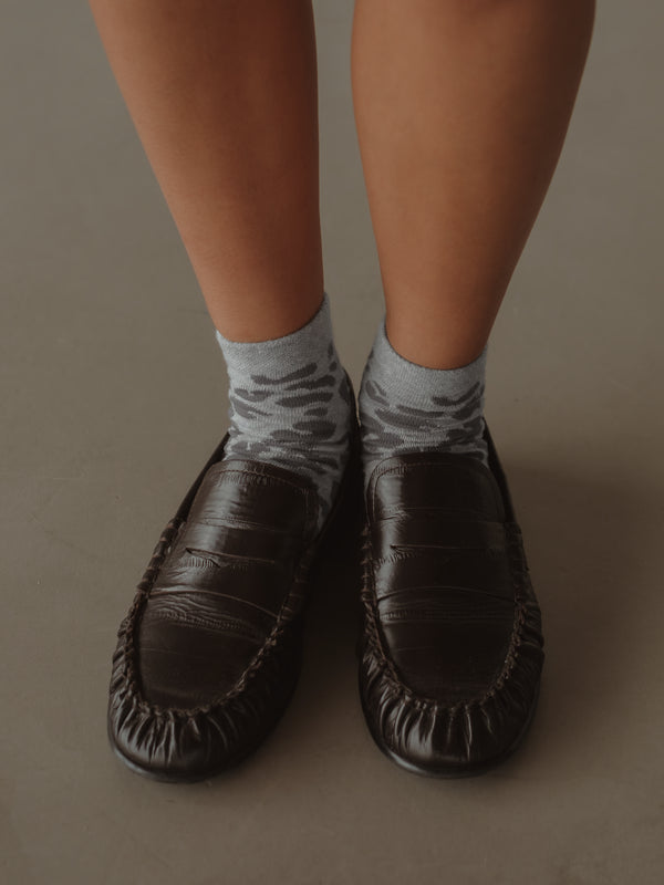 PRINT MIDI SOCKS - GRAY ON GRAY