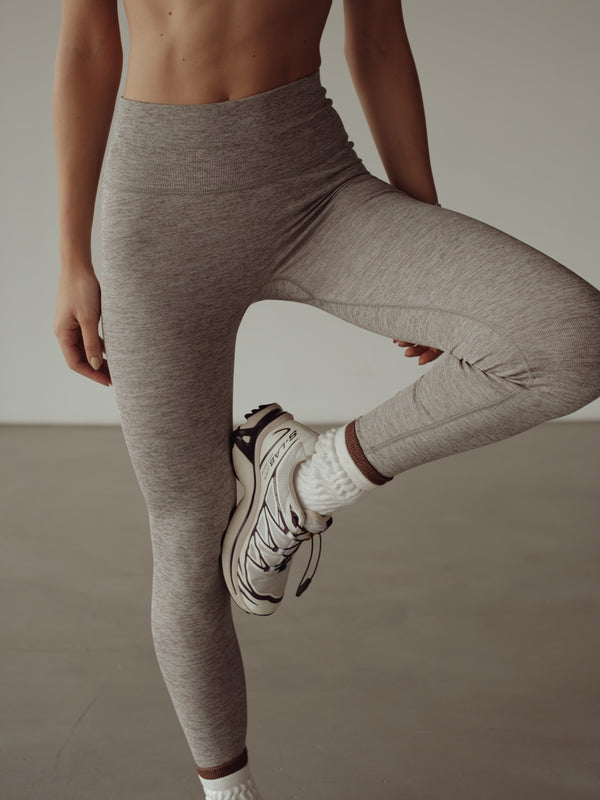 MIDI LAYERING SOCKS - CREAMY & SEPIA