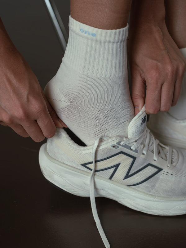 RUNNING SOCKS - CREAMY & BABY BLUE
