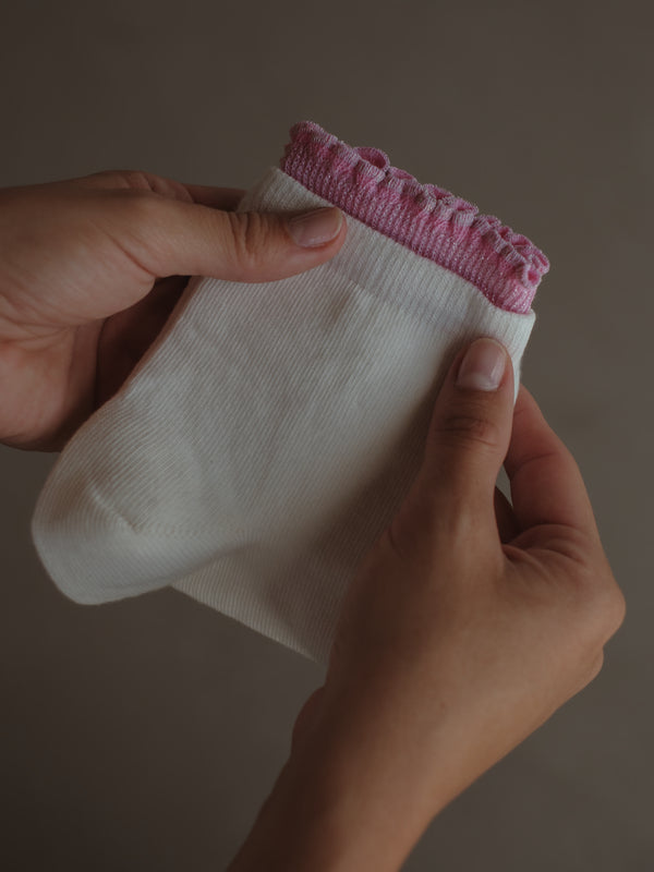 GIRLY LAYERING SOCKS - PINK ON WHITE