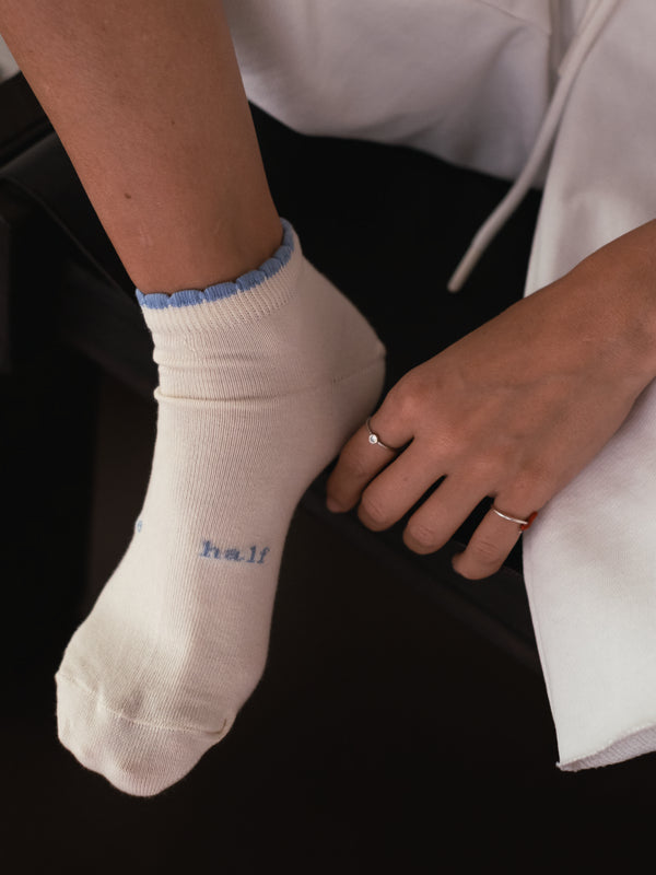SOFT CODE ANKLE SOCKS  - SOFT WHITE & BABY BLUE