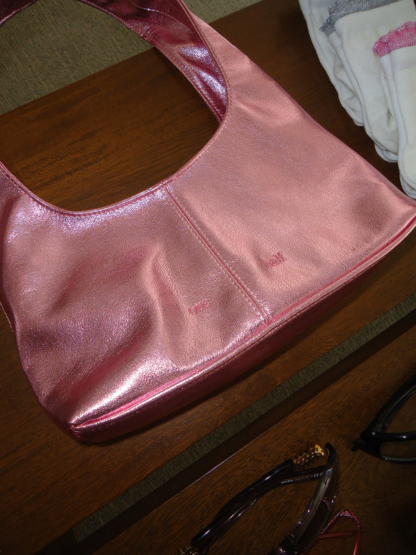 MINI DROP SHOULDER BAG - GLOSSY PINK