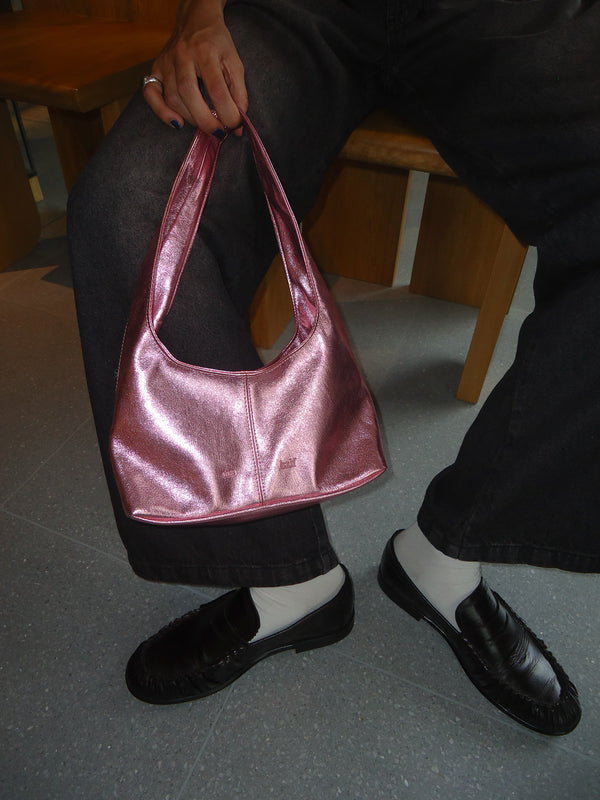 MINI DROP SHOULDER BAG - GLOSSY PINK