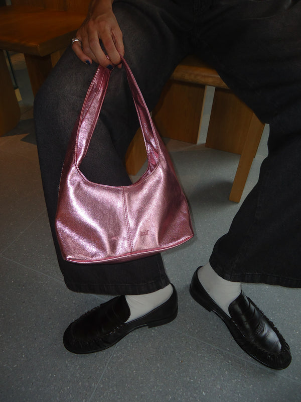 MINI DROP SHOULDER BAG - GLOSSY PINK