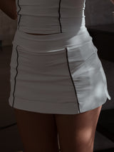 CONTRAST MINI SKIRT - WHITE AURA
