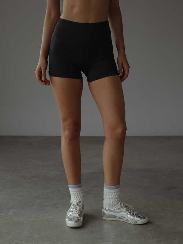BOLD SEAMLESS MINI SHORT - SHADOW