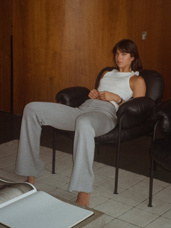 KNIT FLARE PANT - LIGHT GRAY