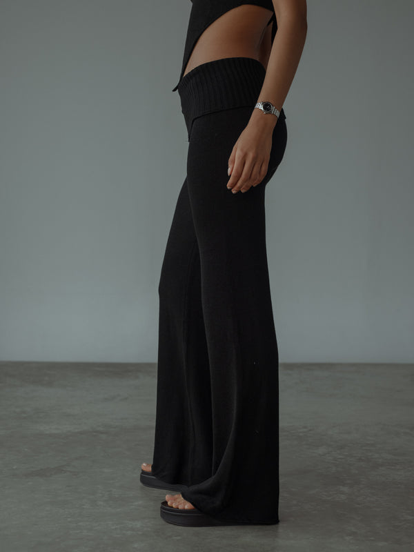 KNIT FLARE PANT - BLACK