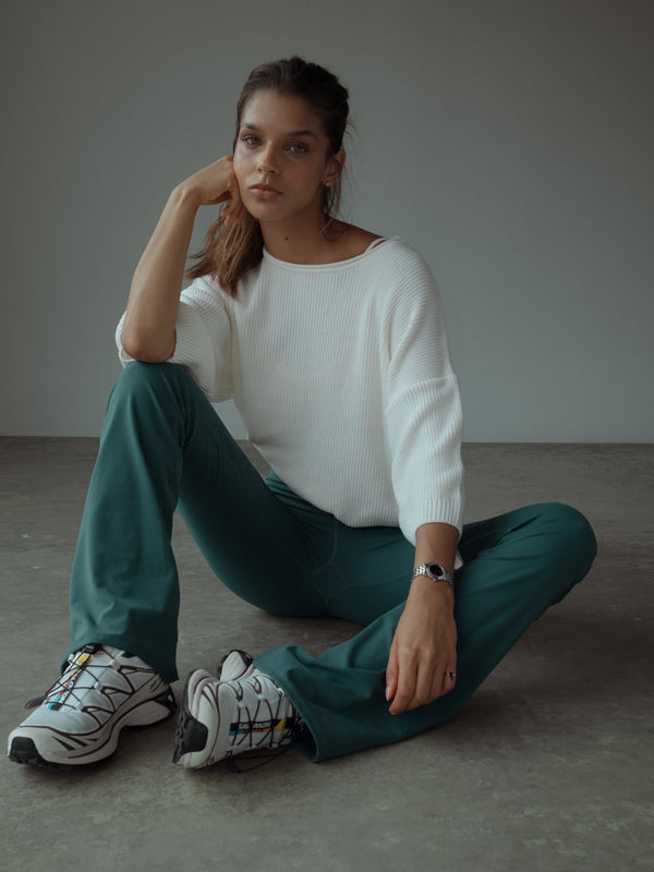 SOFT FLARE PANT - PINE GREEN