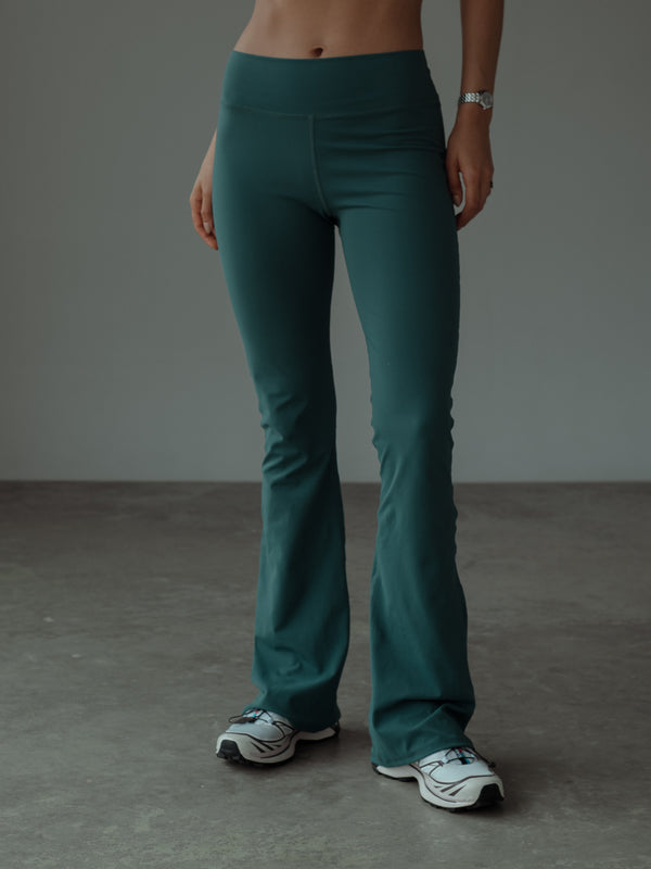 SOFT FLARE PANT - PINE GREEN