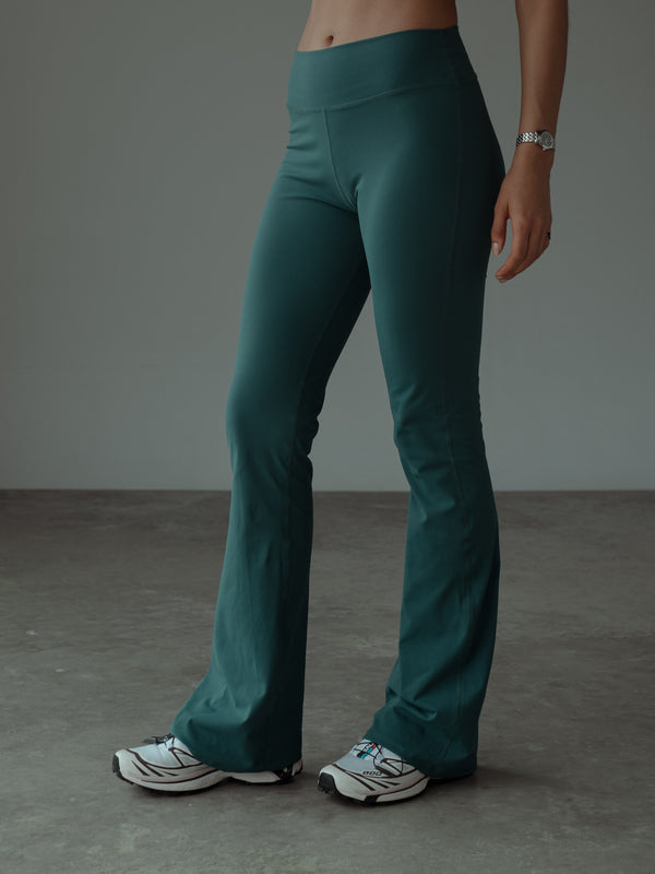 SOFT FLARE PANT - PINE GREEN