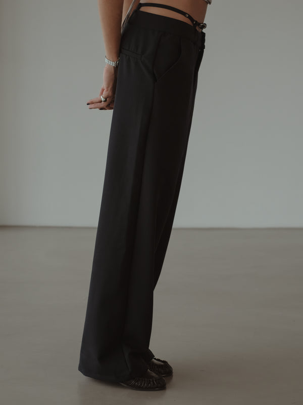 CROSS BELT TROUSER - BLACK
