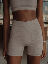 SHAPER SEAMLESS SHORT - CHIPS