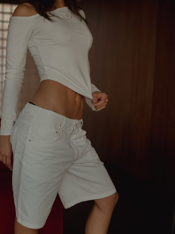 OPEN NECK LONG SLEEVE - SOFT WHITE