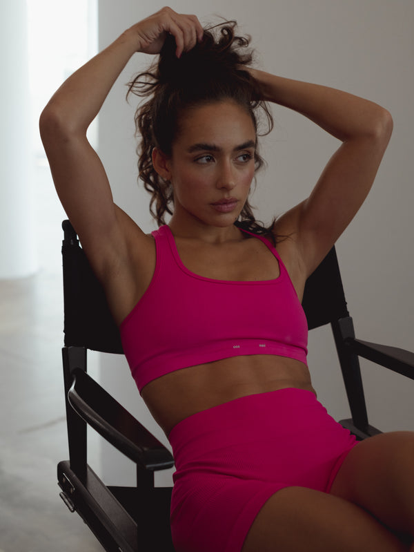 FLOW SEAMLESS TOP - FUCSIA