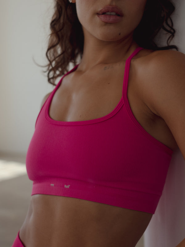 FLOW SEAMLESS TOP - FUCSIA