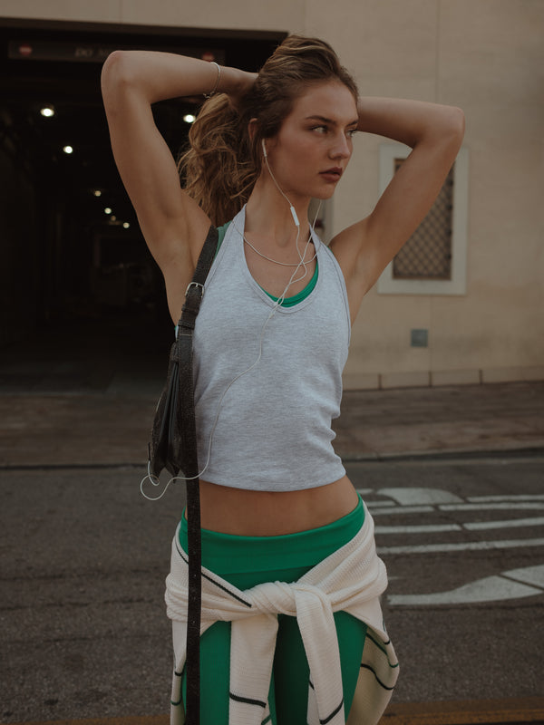 HALTER RIB TOP - CREAMY GRAY