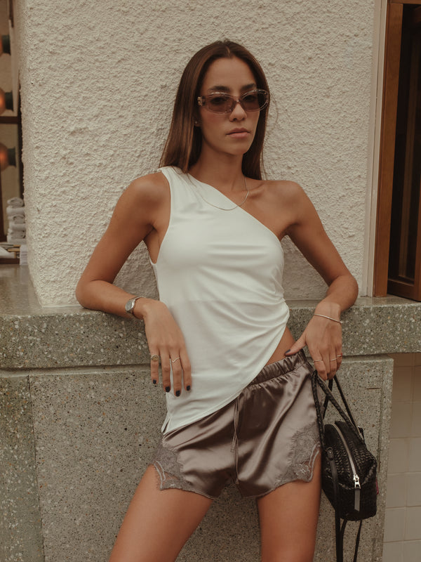 SIDED LONG TOP - SOFT WHITE