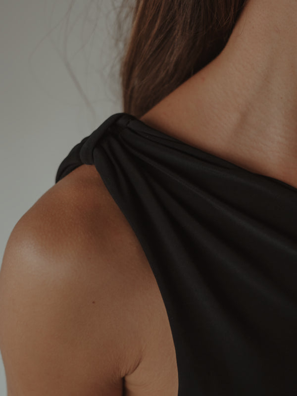 SIDED LONG TOP - BLACK