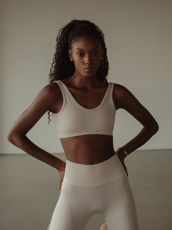ELEMENTAL FIT SEAMLESS TOP - NATURAL