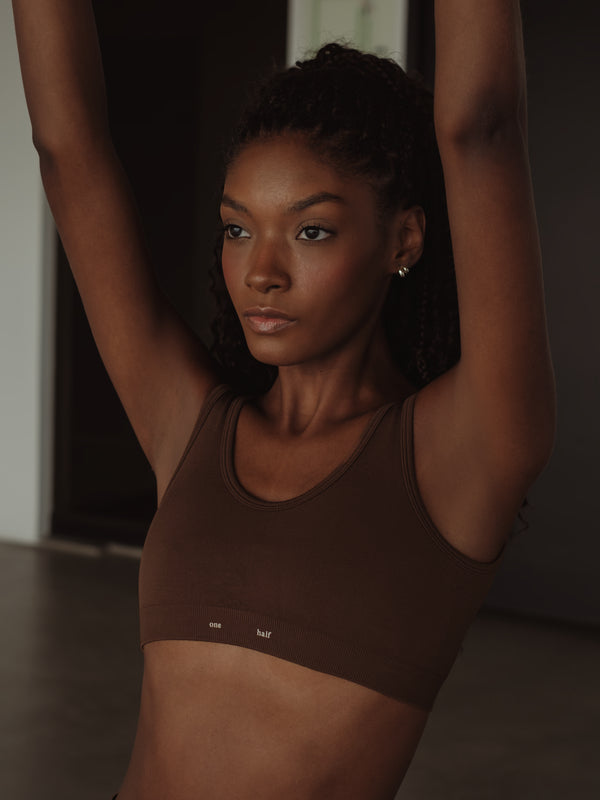 ELEMENTAL FIT SEAMLESS TOP - SEPIA