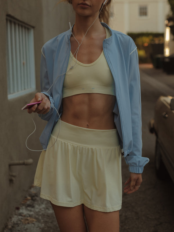 OVAL BACK SEAMLESS TOP - BUTTER YELLOW