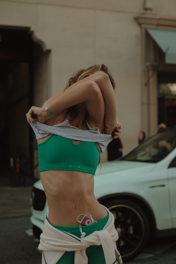 OVAL BACK SEAMLESS TOP - BRIGHT GREEN