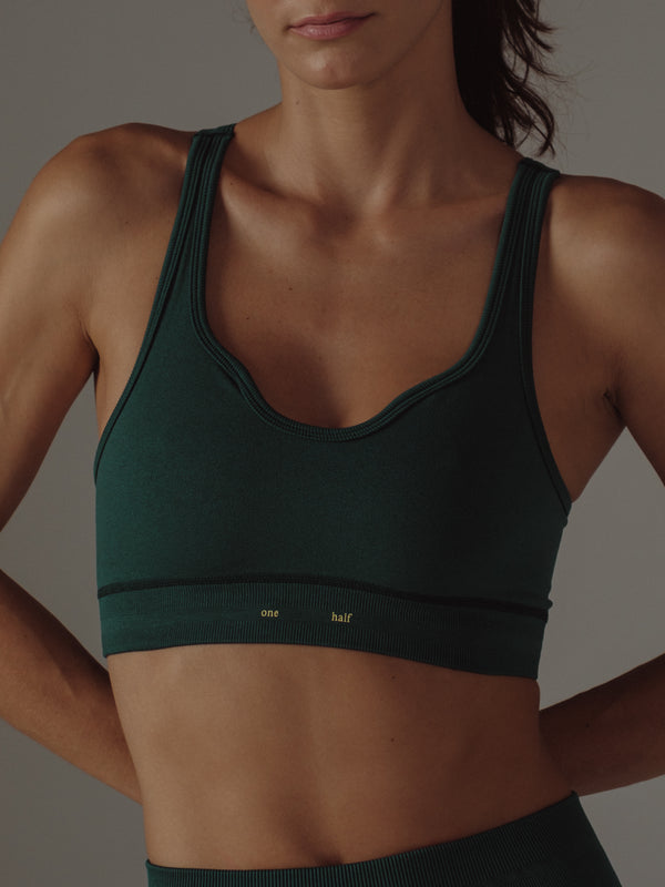 DROP SEAMLESS TOP - PINE GREEN