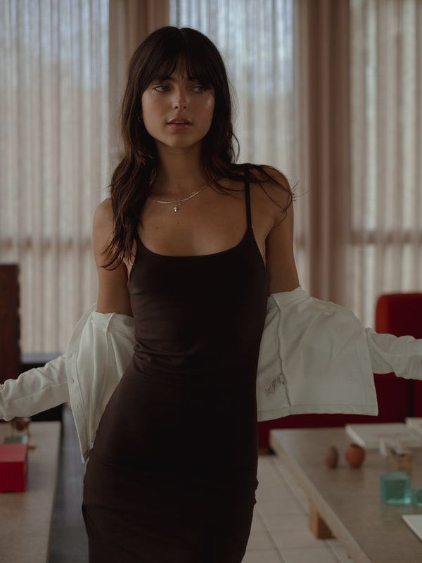 ESSENTIAL LONG DRESS - ESPRESSO