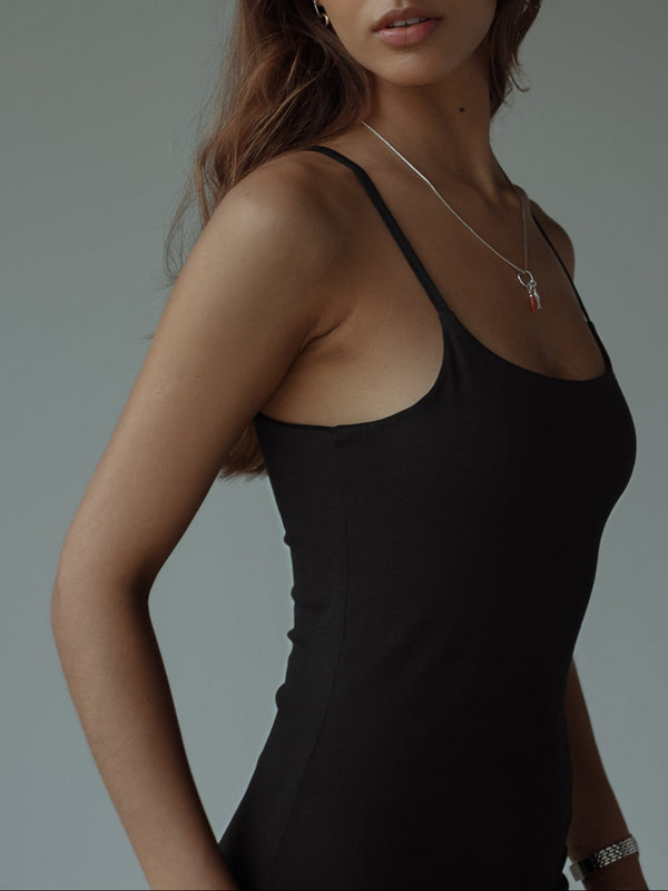 ESSENTIAL LONG DRESS - BLACK