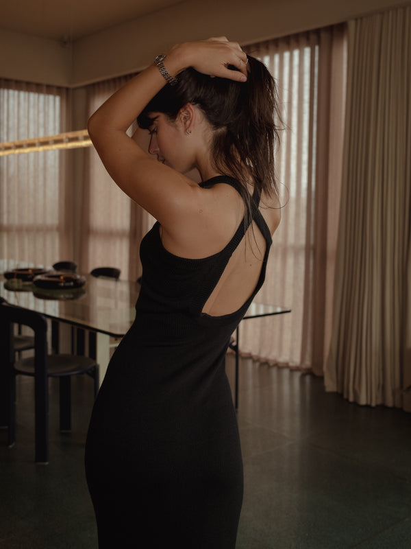 LUXE KNIT DRESS - BLACK